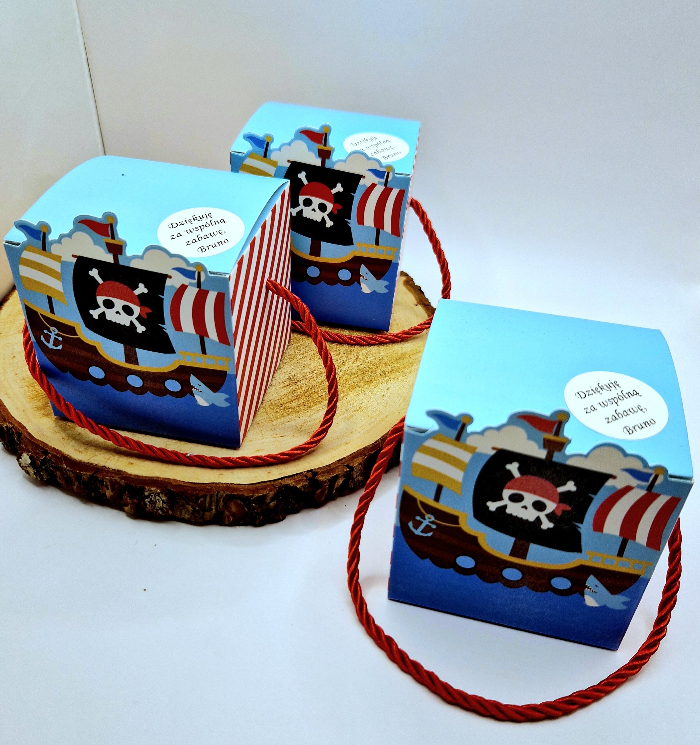 Pudełka piraci z gwizdkiem - obrazek 4